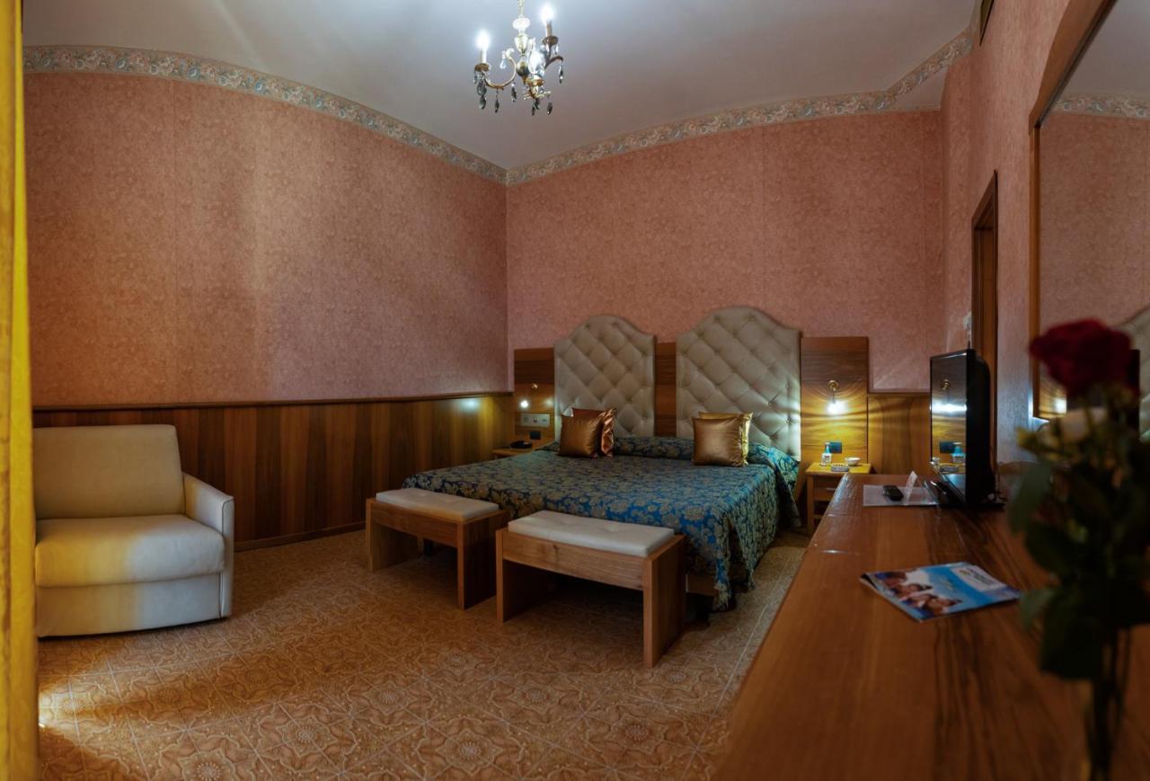Park Hotel